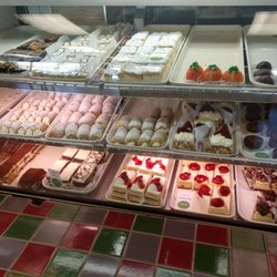Mancini's Italia Bakery