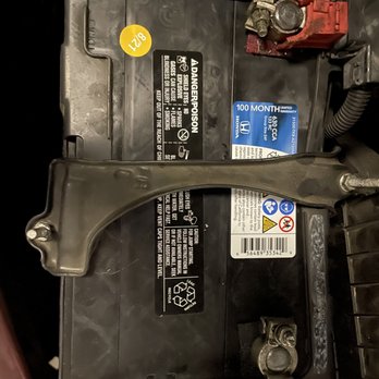 Selecta Auto Body - New OEM Honda battery - Body Shops Near Me - San Francisco, California Selecta Auto Body - New OEM Honda battery - Body Shops Near Me - San Francisco, California