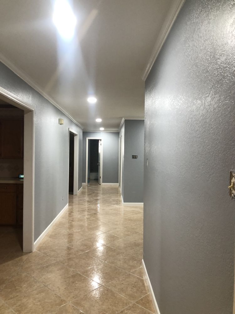 Slide of Moises Casas