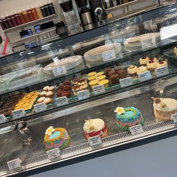 Pretty Sweet - Yummmm - Cupcakes Near Me - Folsom, California