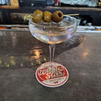 White Star Bar - Vodka martini - Burgers Near Me - Jersey City, New Jersey White Star Bar - Vodka martini - Burgers Near Me - Jersey City, New Jersey