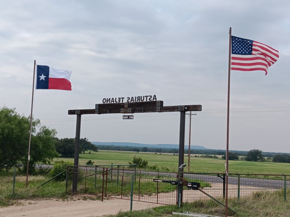 Slide of Hallum and sons Fencing and Welding