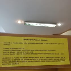 Biblioteca Pública Manuel Alvar