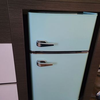 Kings Inn San Diego - Nice sized fridge. - San Diego, CA