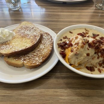 @ The Diner - Biscuits with country gravy and side of French Toast - Breakfast & Brunch Near Me - Orlando, Florida @ The Diner - Biscuits with country gravy and side of French Toast - Breakfast & Brunch Near Me - Orlando, Florida