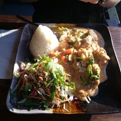 Thuy Nga - Seitan mit Erdnuss Sauce