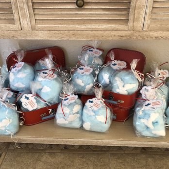 Cotton Candy Chef - Cutest thank you favors for our guests - Caterers Near Me