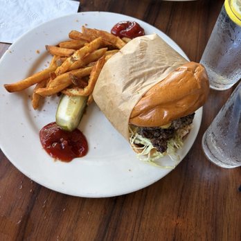 The Kettle - Diners Near Me - Manhattan Beach, California The Kettle - Diners Near Me - Manhattan Beach, California