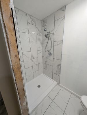 New Life home Improvements Logo