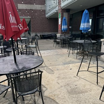 Massa's - Patio - Italian Near Me - St Charles, Missouri