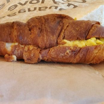 Da Vien Coffee - Ham & egg melt croissant - Coffee & Tea Near Me - Milpitas, California Da Vien Coffee - Ham & egg melt croissant - Coffee & Tea Near Me - Milpitas, California