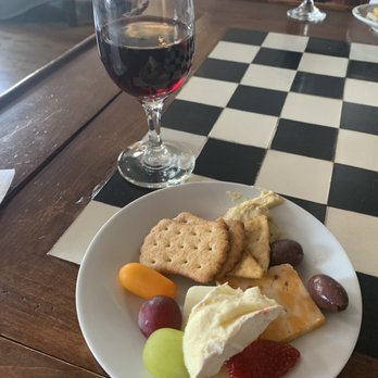 The Marshall House - Wine and cheese from the hotel happy hour - Hotels Near Me - Savannah, Georgia