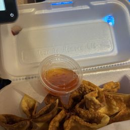 Creamy Crab Wontons (4) Creamy Crab Wontons (4)