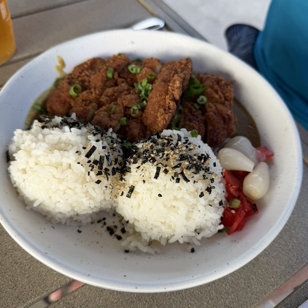Longboards - Chicken katsu curry - Bars Near Me - Kapolei, Hawaii Longboards - Chicken katsu curry - Bars Near Me - Kapolei, Hawaii