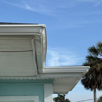 Vern's Insulation and Specialties - Bowed gutters - Insulation Installation Near Me - New Smyrna Beach, Florida Vern's Insulation and Specialties - Bowed gutters - Insulation Installation Near Me - New Smyrna Beach, Florida