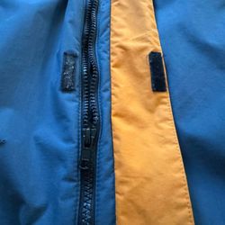 Albuquerque Luggage & Zipper Repair - Zips up (and down!) quite smoothly. Yelp won't let me upload a video