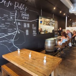 Pulchella Winery - Tasting room