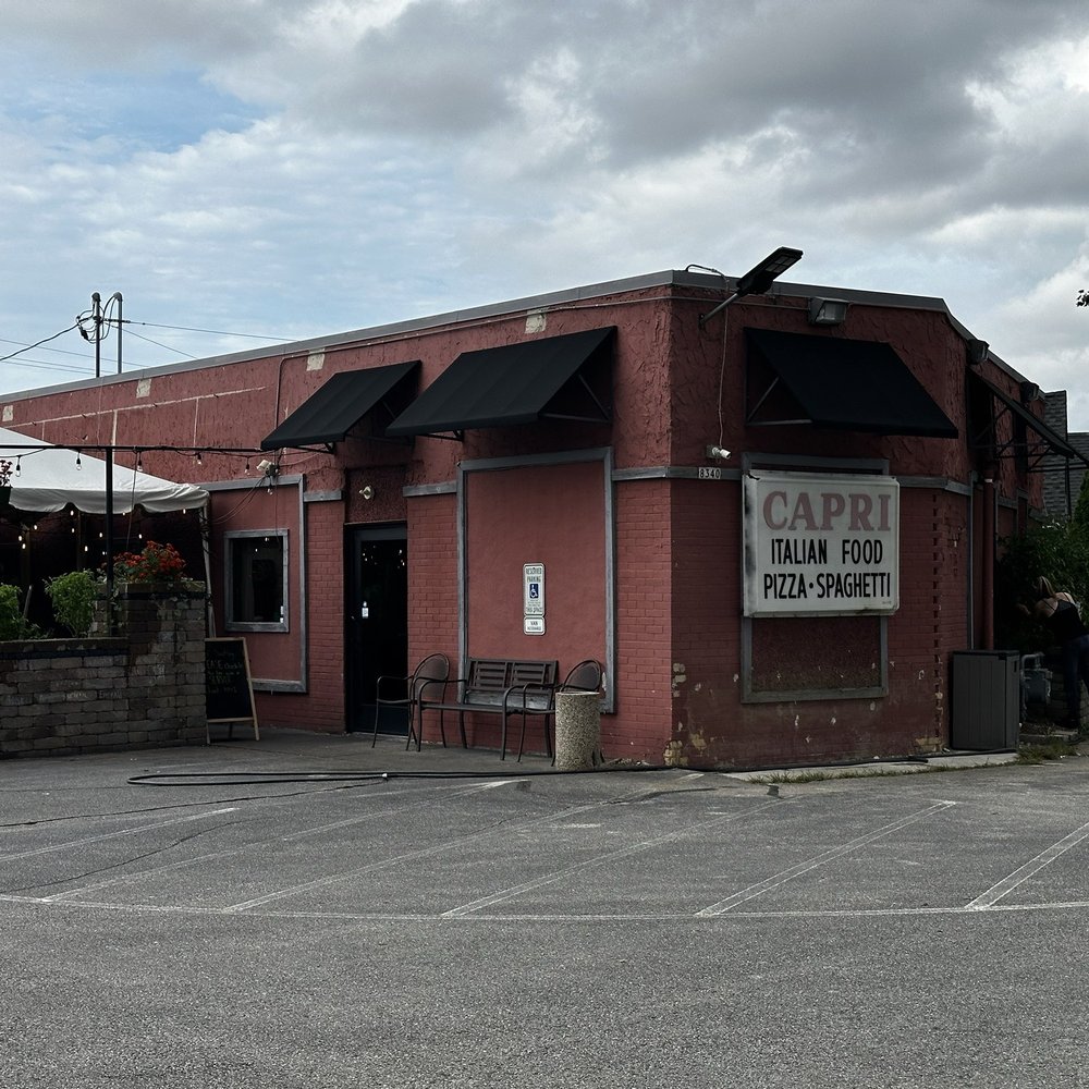 Capri di Nuovo - Italian Near Me - West Allis, Wisconsin Capri di Nuovo - Italian Near Me - West Allis, Wisconsin
