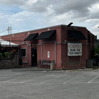 Capri di Nuovo - Italian Near Me - West Allis, Wisconsin Capri di Nuovo - Italian Near Me - West Allis, Wisconsin