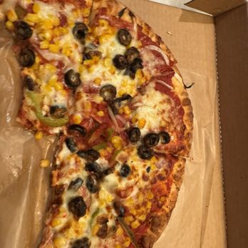 Mazala Pizza by Moti - Veggie Manchurian Pizza - Coffee & Tea Near Me - Chicago, Illinois