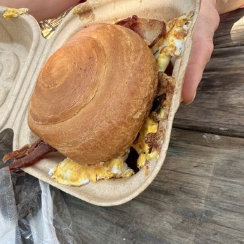 Thicket Food Park - Food Trucks Near Me - Austin, Texas Thicket Food Park - Food Trucks Near Me - Austin, Texas