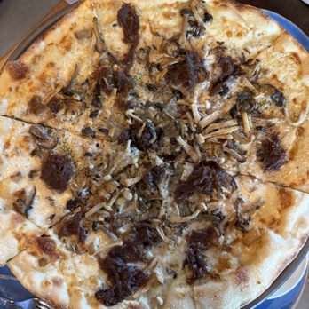 Ospi Costa Mesa - funghi pizza - Pizza Near Me - Costa Mesa, California Ospi Costa Mesa - funghi pizza - Pizza Near Me - Costa Mesa, California