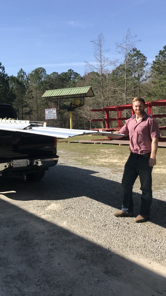 Slide of Roberts Tree Service and Home Repair