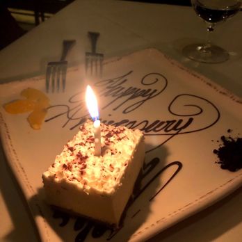 Carmine's - Tiramisu - Italian Near Me - Bellevue, Washington