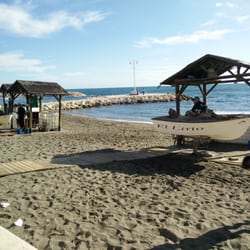 Playa de Pedregalejo - Al rico espeto.