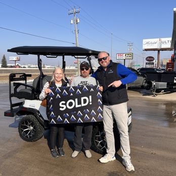 Ultimate Trailers & Carts - Happy Denago Nomad XL golf cart customer - Trailer Dealers Near Me - Fargo, North Dakota Ultimate Trailers & Carts - Happy Denago Nomad XL golf cart customer - Trailer Dealers Near Me - Fargo, North Dakota