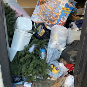 Vintage Apartments - Trash area - Apartments Near Me - Ontario, California
