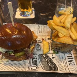 Caffè Macchiato - Chicken burger