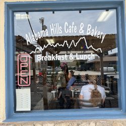 Alabama Hills Cafe & Bakery - Front window signage