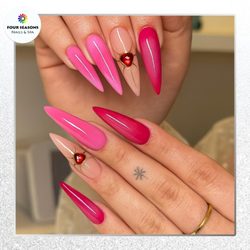 Four Seasons Nails & Spa - (978) 777-4346
 136 Andover St, Danvers, MA 01923 
https://4seasonsnailsspapswt.setmore.com/