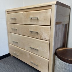 MaxiWoods - Dresser