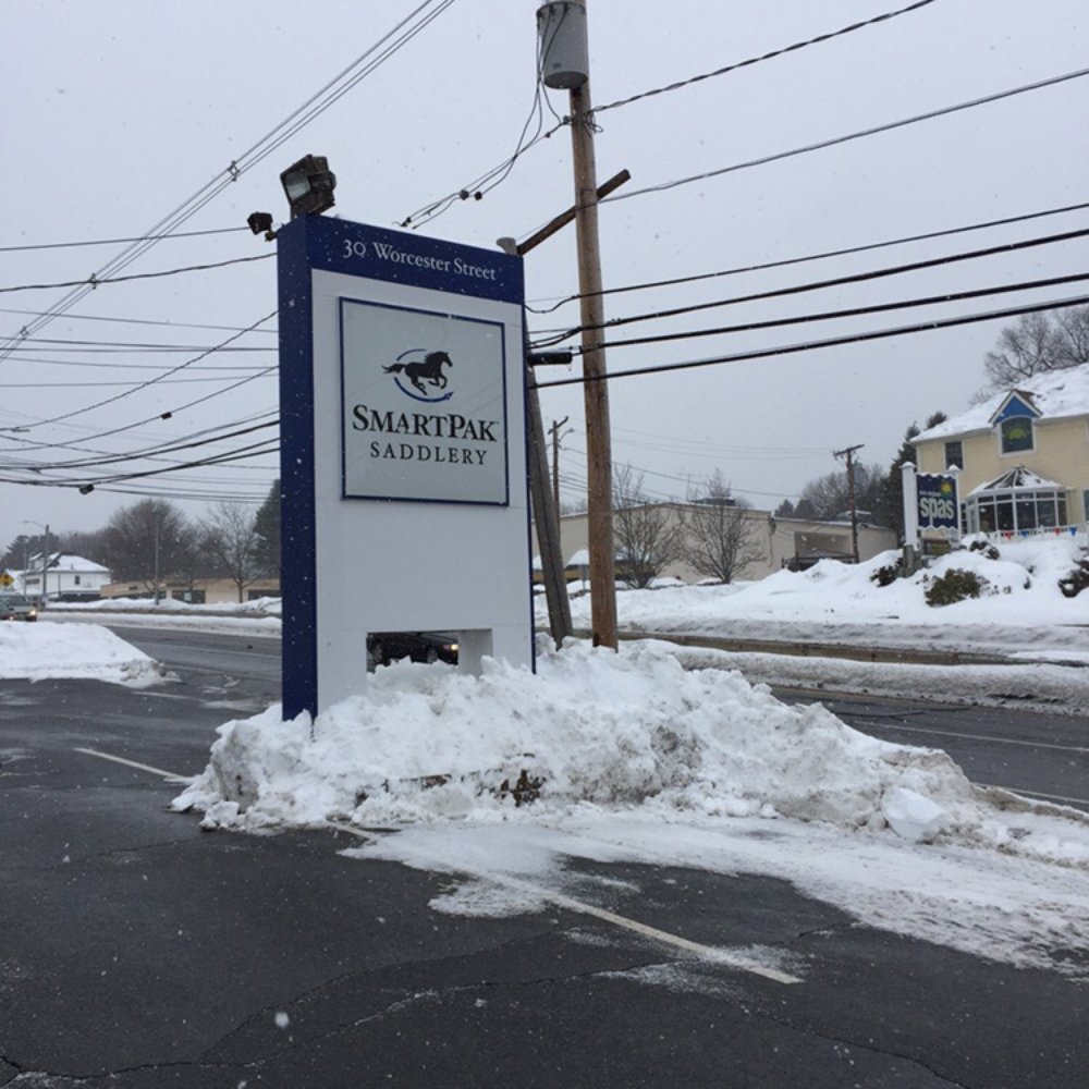 SmartPak Retail Store - Horse Equipment Shops Near Me - Natick, Massachusetts SmartPak Retail Store - Horse Equipment Shops Near Me - Natick, Massachusetts