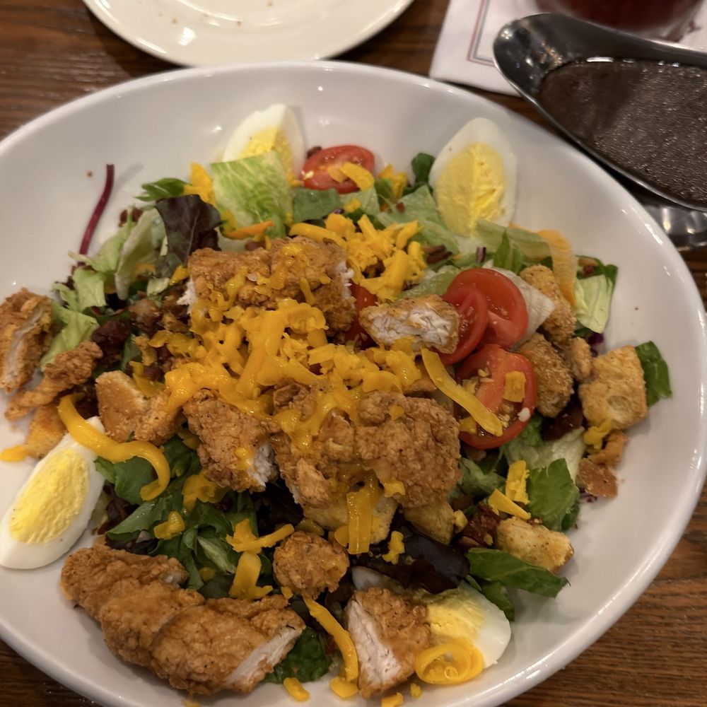 Saltgrass Steak House - Fried Chicken Salad - Steakhouses Near Me - Bedford, Texas Saltgrass Steak House - Fried Chicken Salad - Steakhouses Near Me - Bedford, Texas