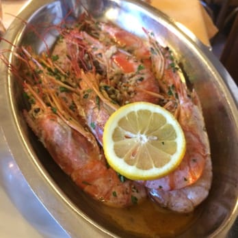 Fiorentino - Spanish-style prawns in garlic, lemon and olive oil - Italian Near Me - Stresa, VB Fiorentino - Spanish-style prawns in garlic, lemon and olive oil - Italian Near Me - Stresa, VB
