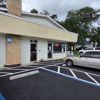 Fraze's Scratch Cookin' - American Near Me - Holly Hill, Florida Fraze's Scratch Cookin' - American Near Me - Holly Hill, Florida