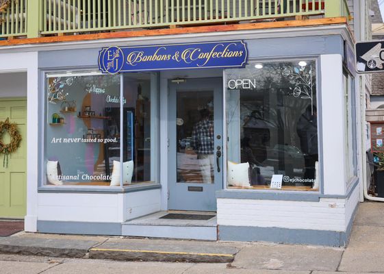 EJ Chocolates by null