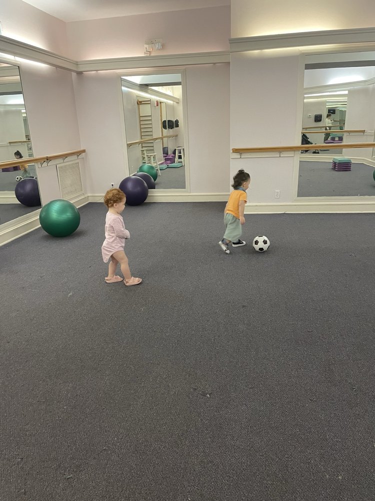 Pine island children's center - childcare center in Plantation, FL