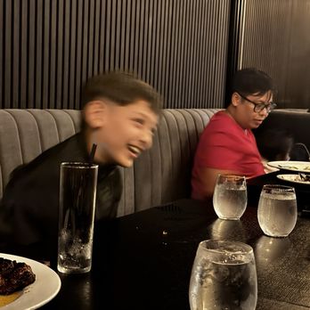 The Cutlery - He god his Mac n cheese first - Steakhouses Near Me - Honolulu, Hawaii