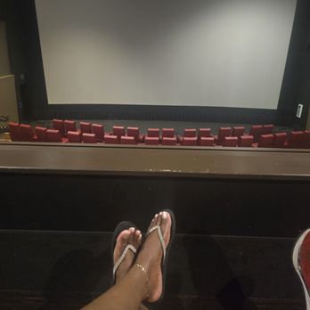 AMC Concord Mills 24 - Cinema Near Me - Concord, North Carolina