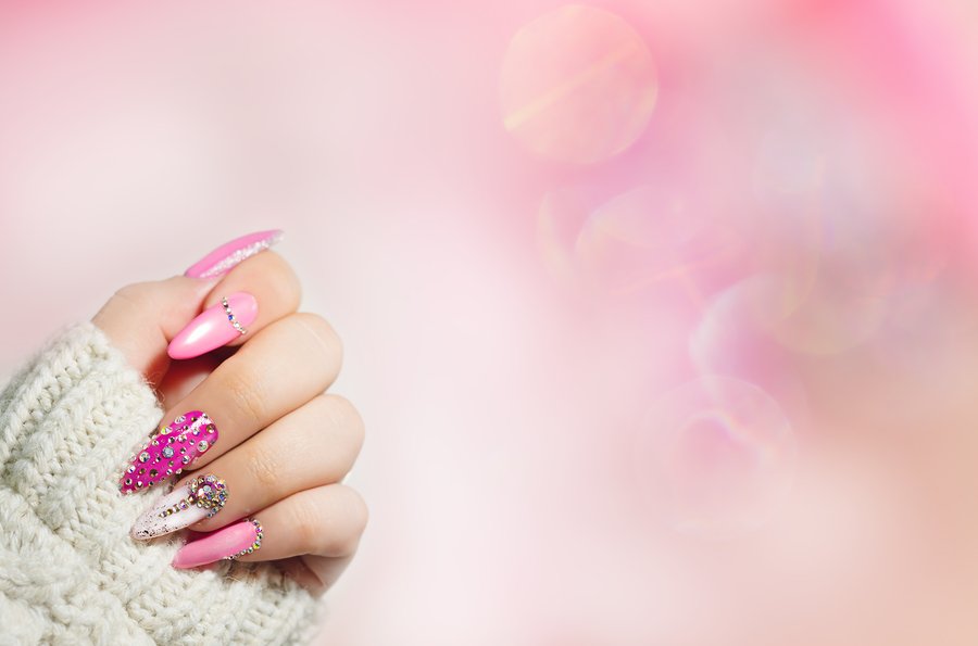 Satin Nails Logo