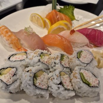 Kokodeck - Sushi combination plate - Japanese Near Me - Anaheim, California Kokodeck - Sushi combination plate - Japanese Near Me - Anaheim, California