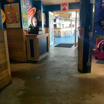 Tailfins Waterfront Grill - Upstairs - Seafood Near Me - Destin, Florida Tailfins Waterfront Grill - Upstairs - Seafood Near Me - Destin, Florida
