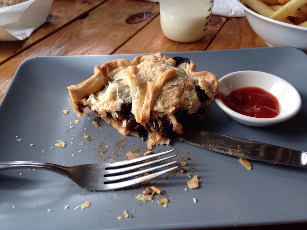 OLD BAKERY STONE HUT Updated October 2024 Main Rd, Stone Hut South