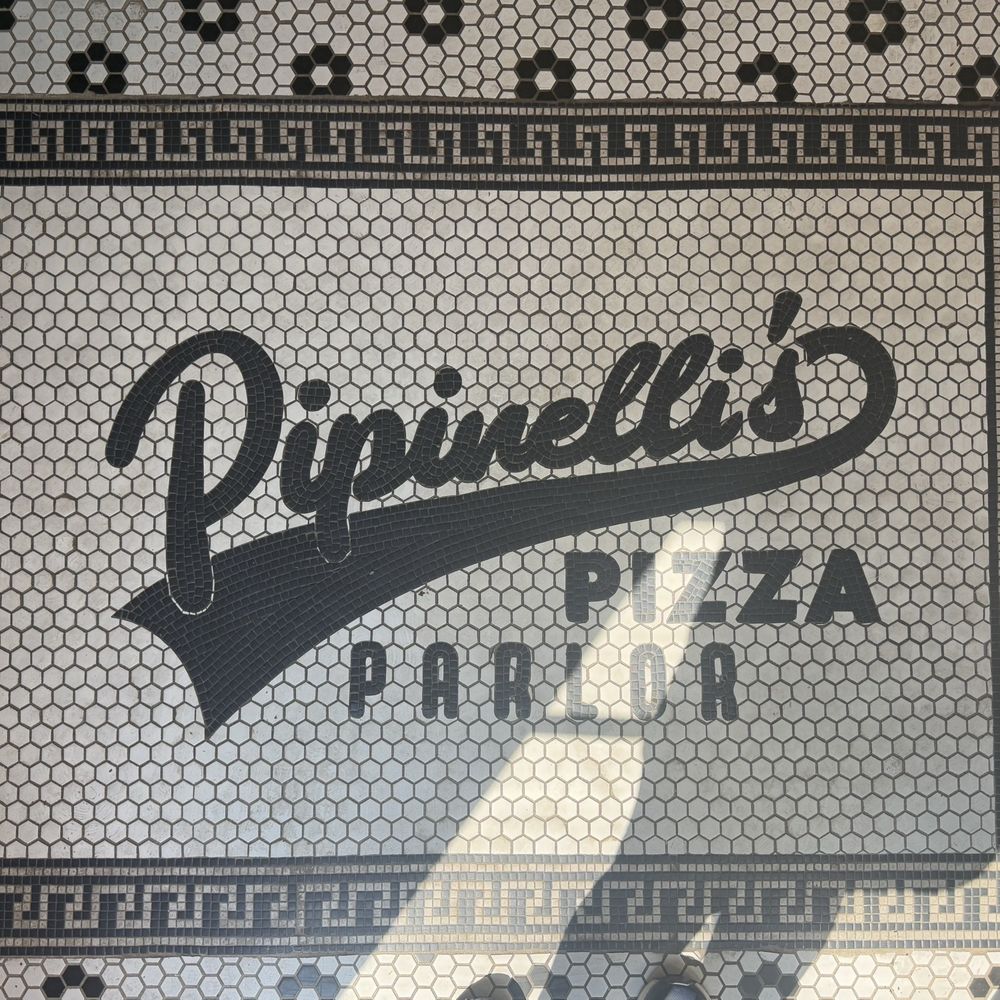 Pipinelli’s Pizza Parlor - Pizza Near Me - Poughkeepsie, New York