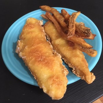Ray's Candy Store - Fish and a few chips back home - Desserts Near Me - New York, New York