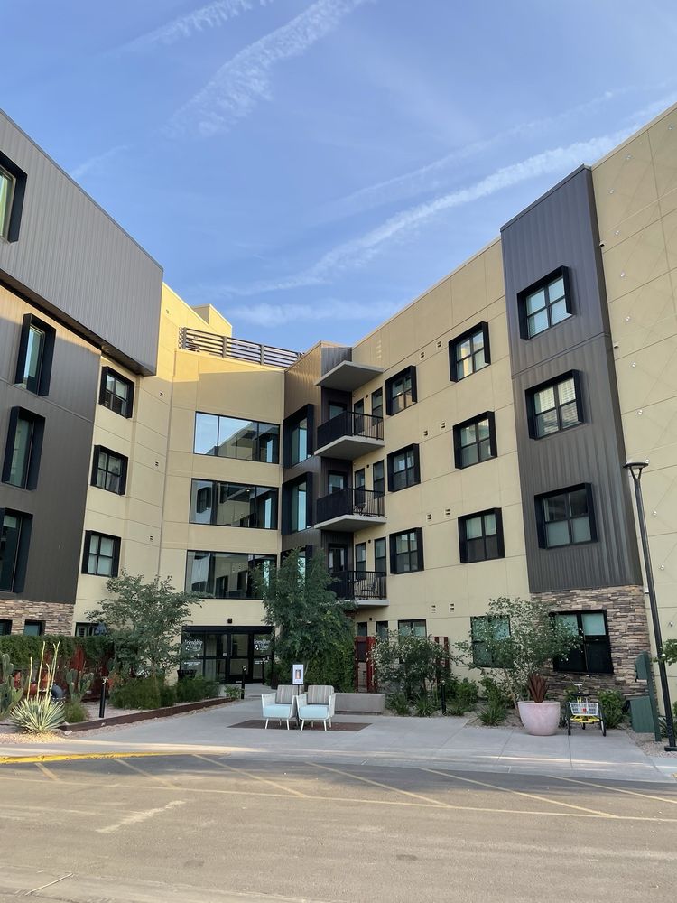 Starfire Restaurant and Rooftop Brewery Logo